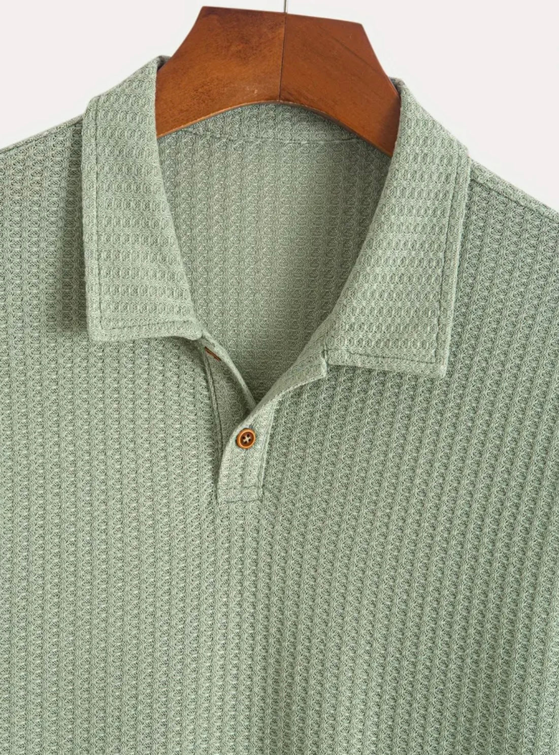 SOLO button tee